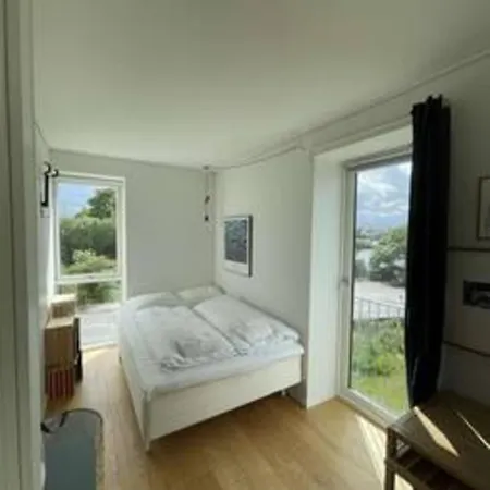 Apartment Three Floors - With Four Br In The *