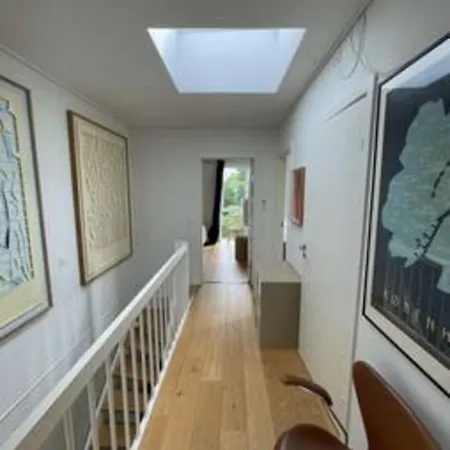 Three Floors - With Four Br In The Apartment