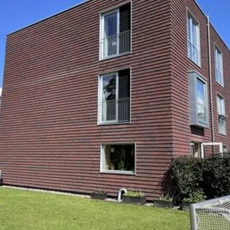 Three Floors - With Four Br In The