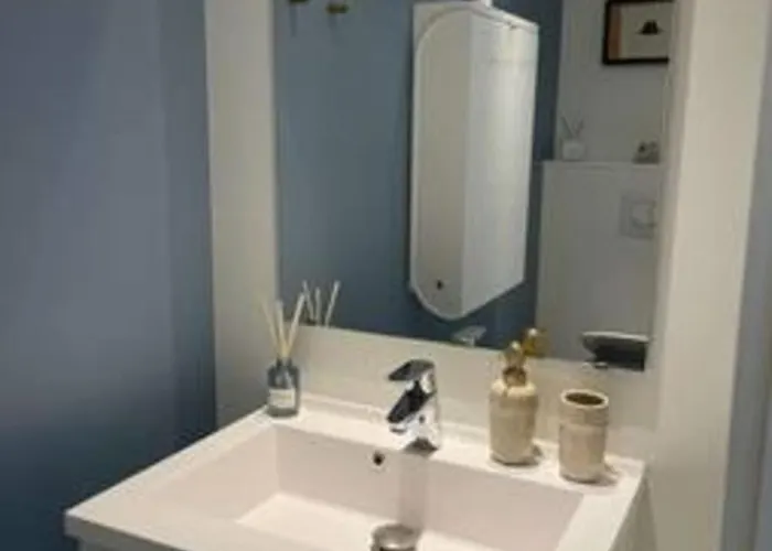 Three Floors - With Four Br In The